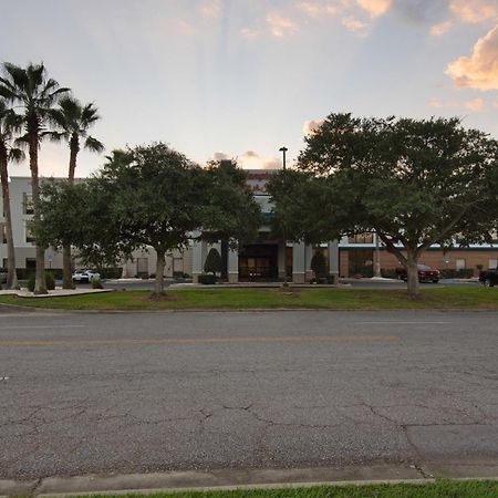 Hampton Inn & Suites Pensacola I-10 N At University Town Plaza Eksteriør billede