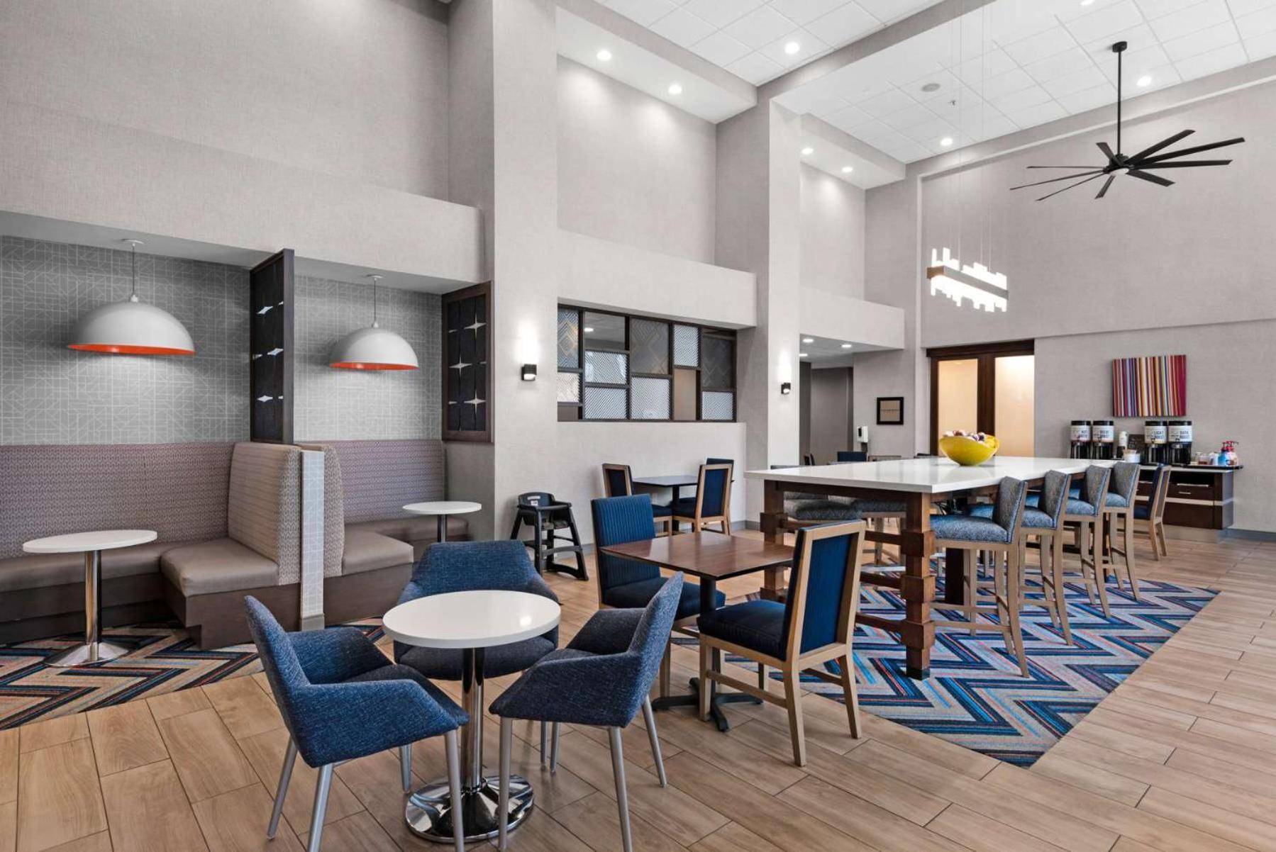 Hampton Inn & Suites Pensacola I-10 N At University Town Plaza Eksteriør billede