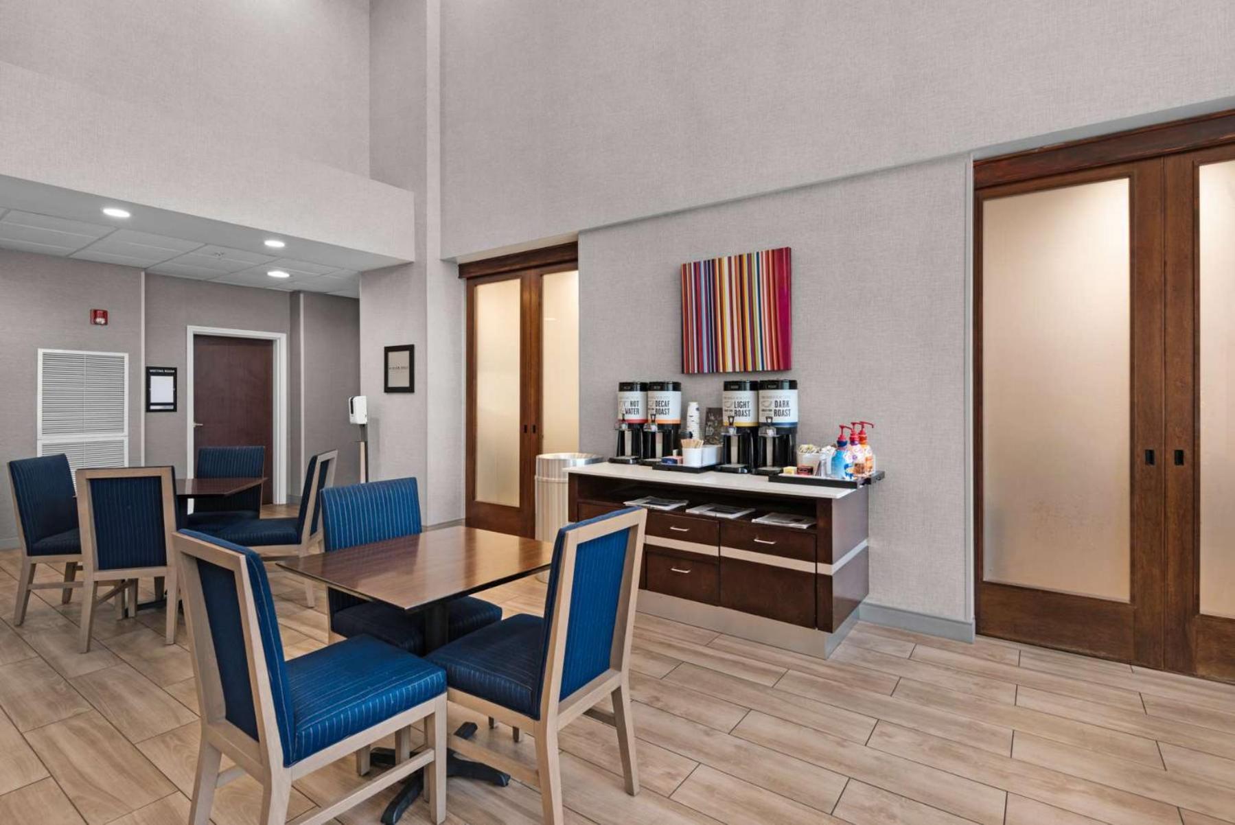 Hampton Inn & Suites Pensacola I-10 N At University Town Plaza Eksteriør billede